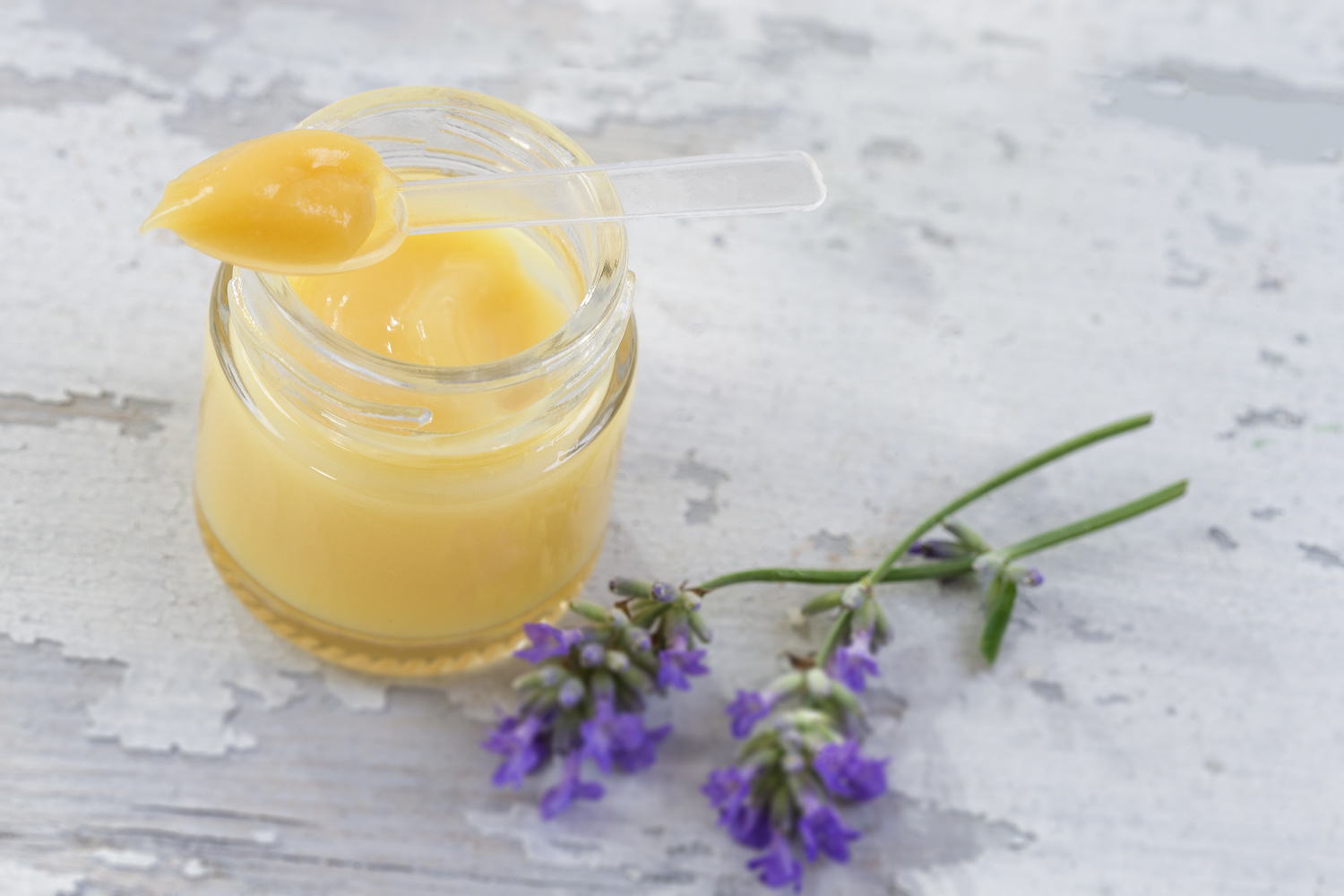 آیا ژل رویال برای پوست خوب است