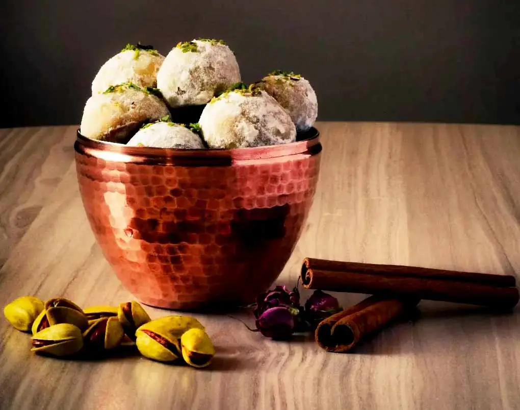 مواد لازم برای تهیه قطاب
